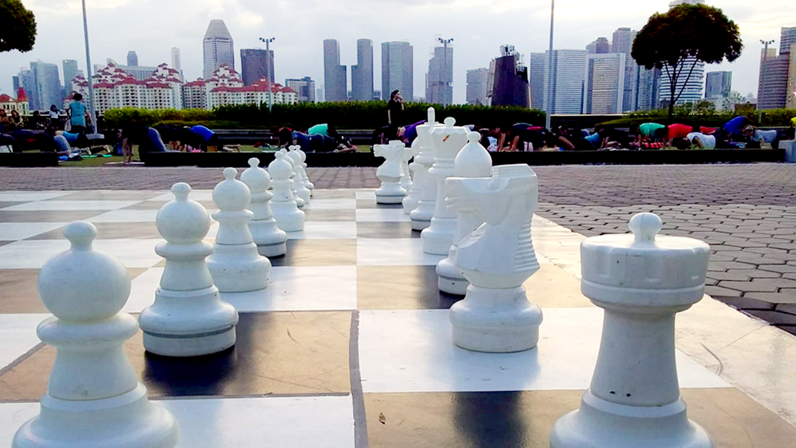 giant-chess-3