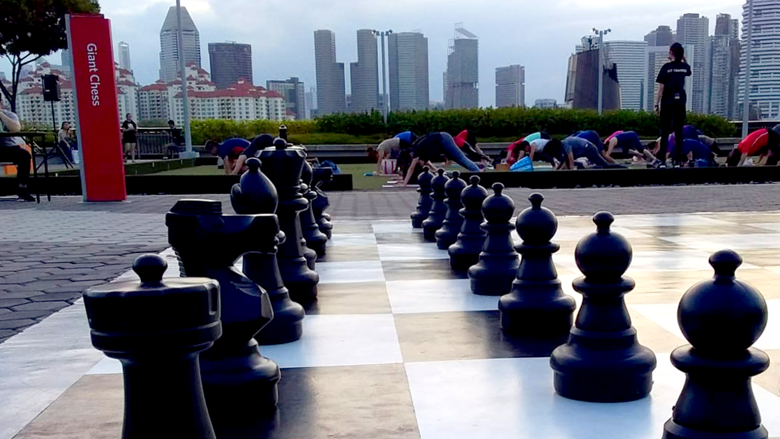 giant-chess